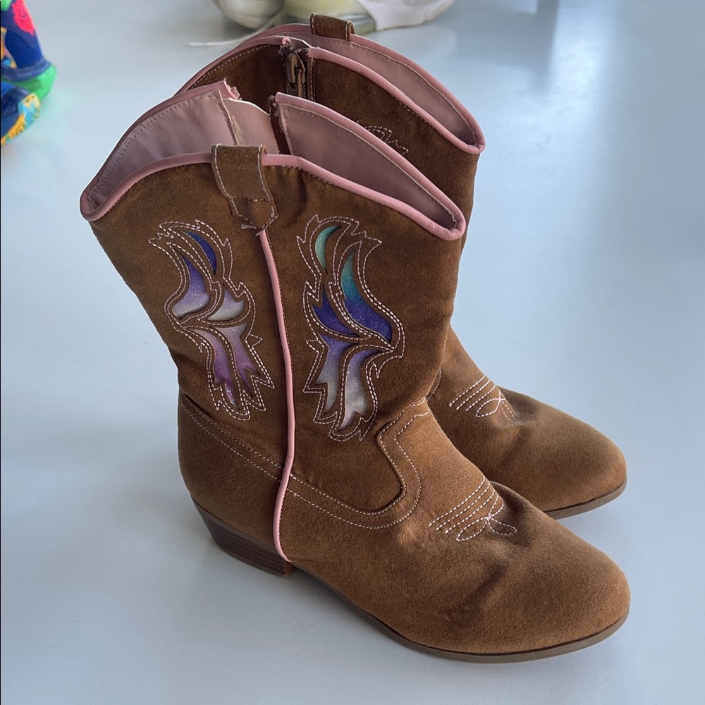 True Craft Cowgirl Boots - Brown Suede Western Boots with Embroidered Design